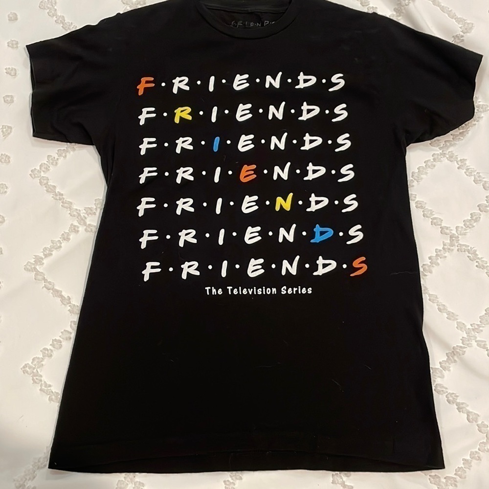 F R I E N D S Tee